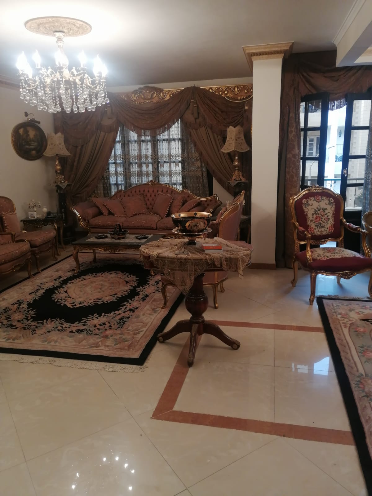 شقة للبيع ٢٧٠م التراسوبر لوكس مسجله الحى ٨ اكتوبر