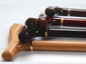 العصا الخشبية دعم آمن وموثوق لكبار السن01012187661