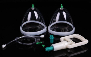 جهاز تكبير الثدي اليدوي – حل آمن بدون تدخل جراحي