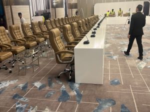 تأجير طاولات طعام مع كراسي,مكيفات دولاب ,كنب