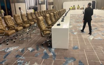 تأجير طاولات طعام مع كراسي,مكيفات دولاب ,كنب