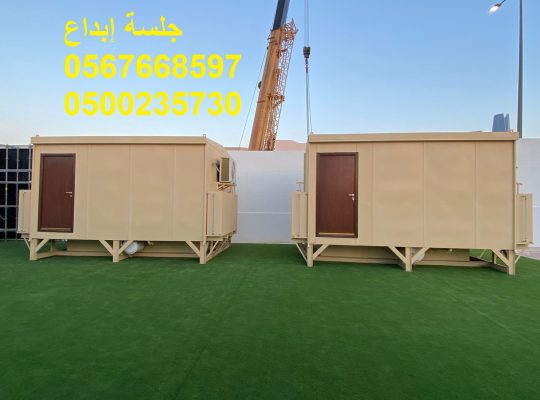 دورات مياه VIP نظيفة ومجهزة بالكامل